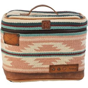 sTs Ranchwear brand train case